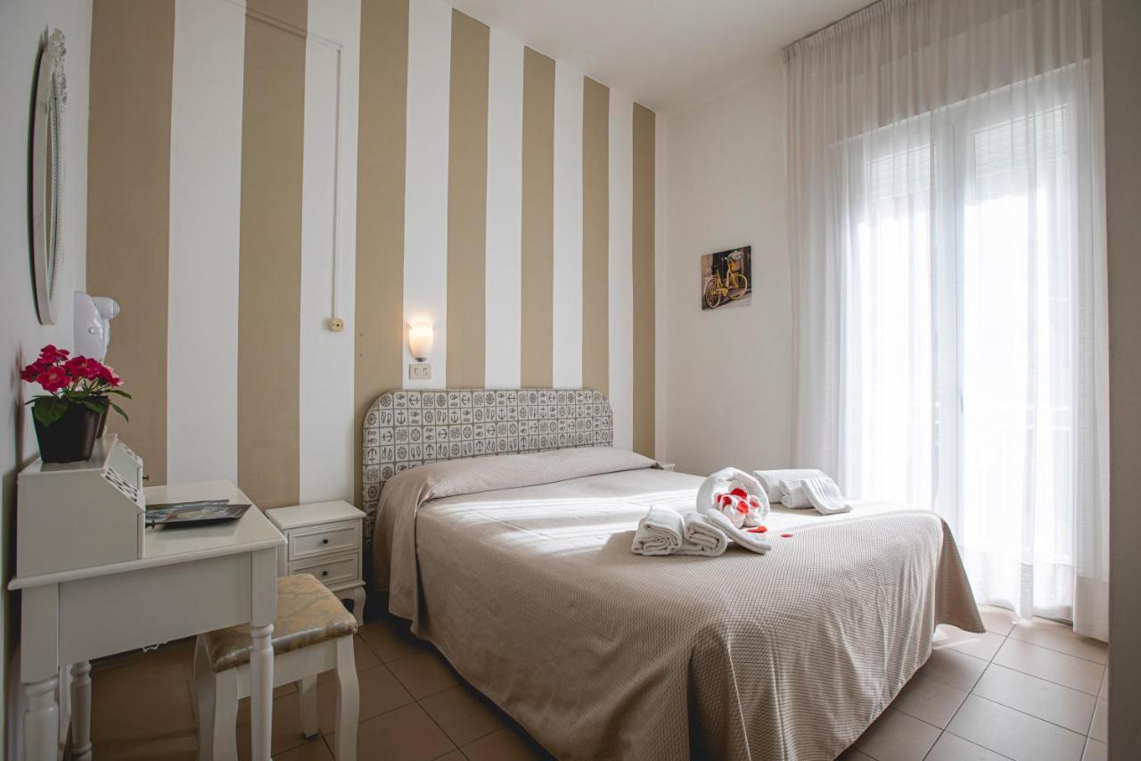 Hotel Ronchi 3*